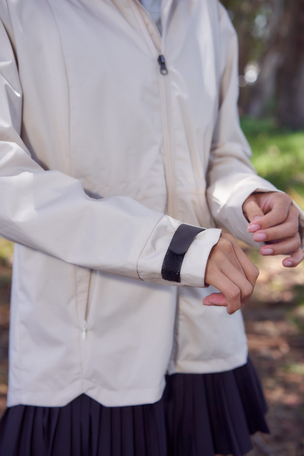 Waterproof Golf Jacket with Elastic Drawstrings