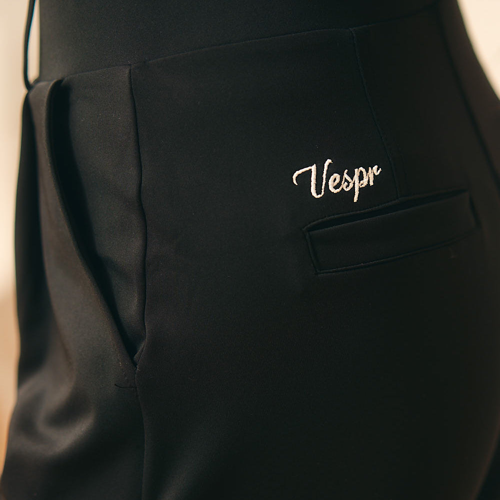 
                      
                        Pleated Wide Golf Pants with Belt Loops and Side Pockets
                      
                    